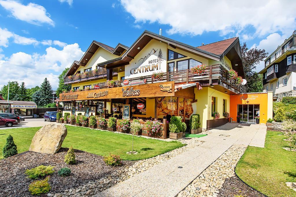 Hotel Centrum Harrachov Extérieur photo